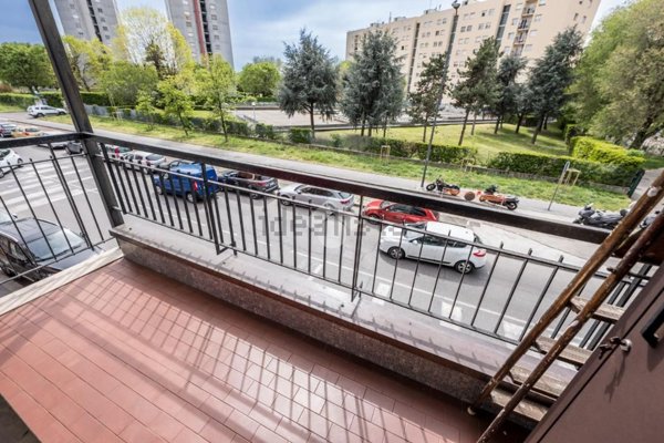 appartamento in vendita a Milano in zona Corvetto