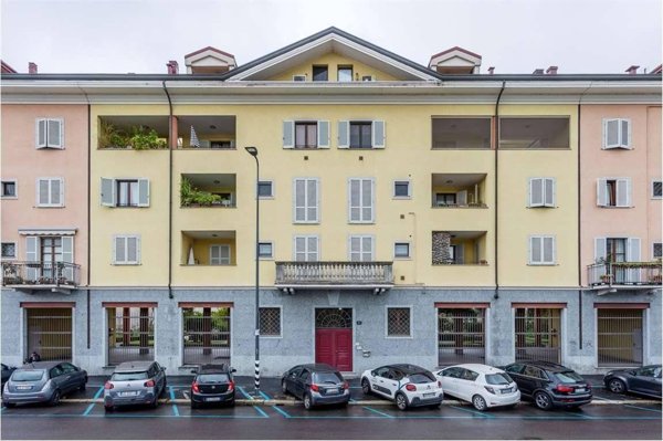 appartamento in vendita a Milano in zona Stadera