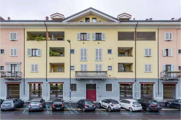 appartamento in vendita a Milano in zona Stadera
