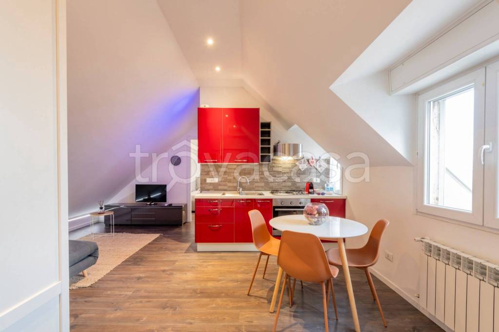 appartamento in vendita a Milano in zona Città Studi