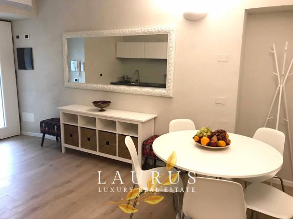 appartamento in vendita a Milano in zona Porta Garibaldi