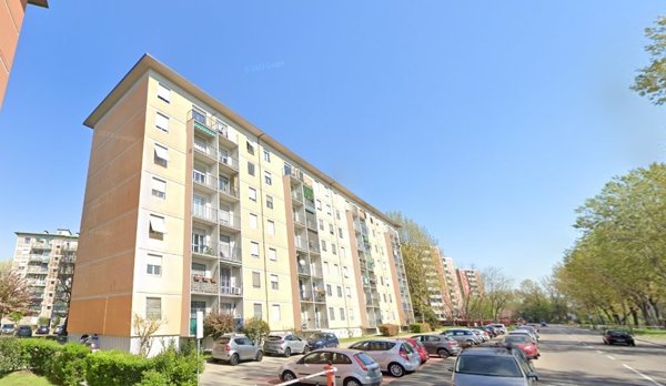 appartamento in vendita a Milano in zona Muggiano
