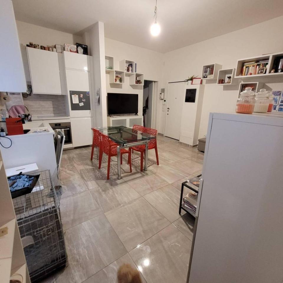 appartamento in vendita a Milano in zona Rottole