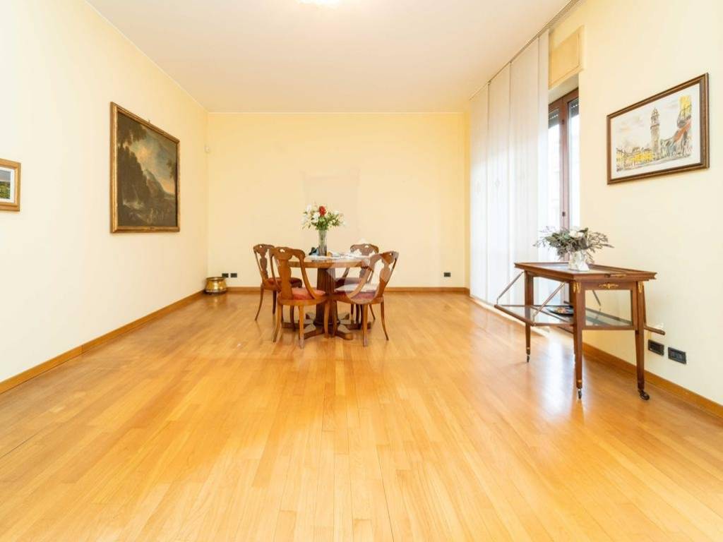 appartamento in vendita a Milano in zona Porta Romana