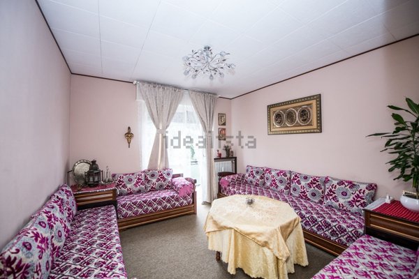 appartamento in vendita a Milano in zona Baggio