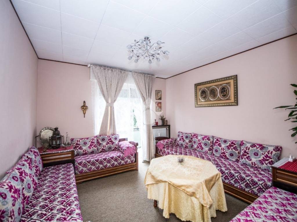 appartamento in vendita a Milano in zona Baggio