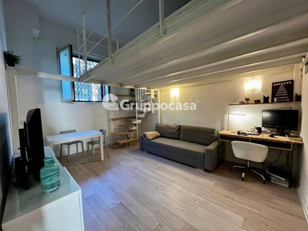 appartamento in vendita a Milano in zona Città Studi