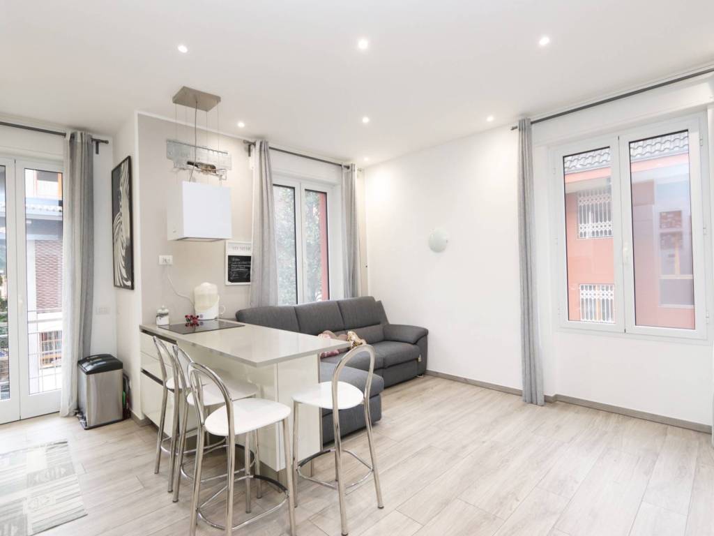 appartamento in vendita a Milano in zona Maggiolina