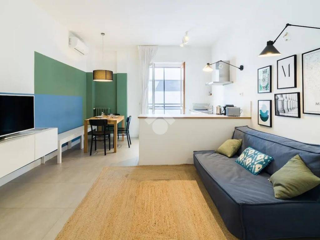 appartamento in vendita a Milano in zona Porta Genova