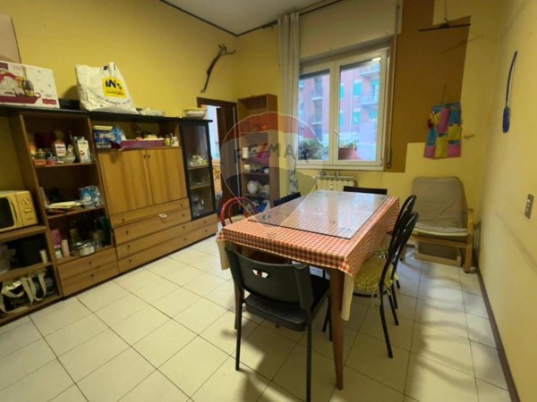 appartamento in vendita a Milano in zona Quarto Oggiaro