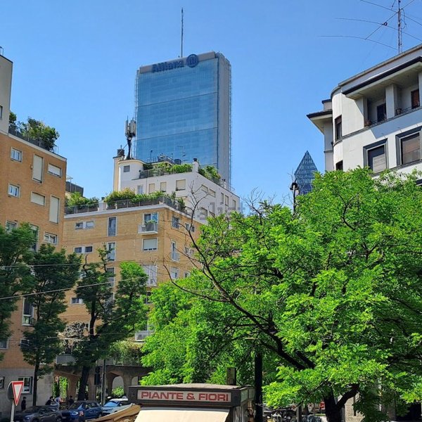 appartamento in vendita a Milano in zona Il Portello