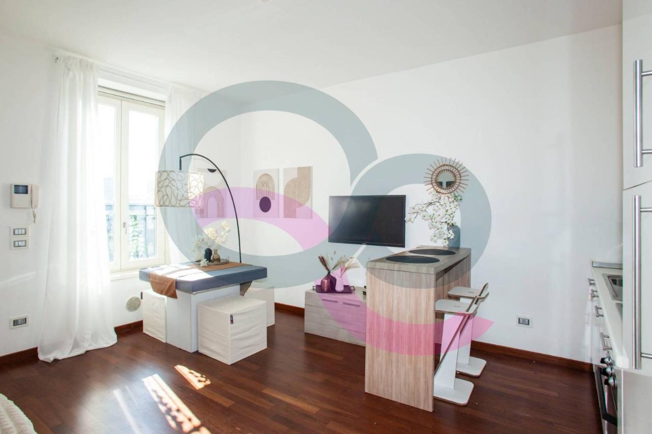 appartamento in vendita a Milano in zona Restocco Maroni