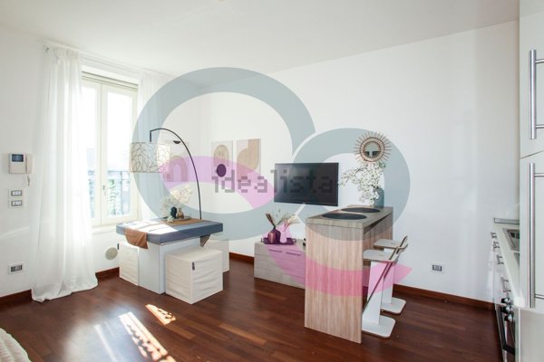 appartamento in vendita a Milano in zona San Cristoforo