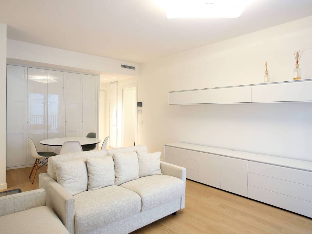 appartamento in vendita a Milano in zona Porta Venezia