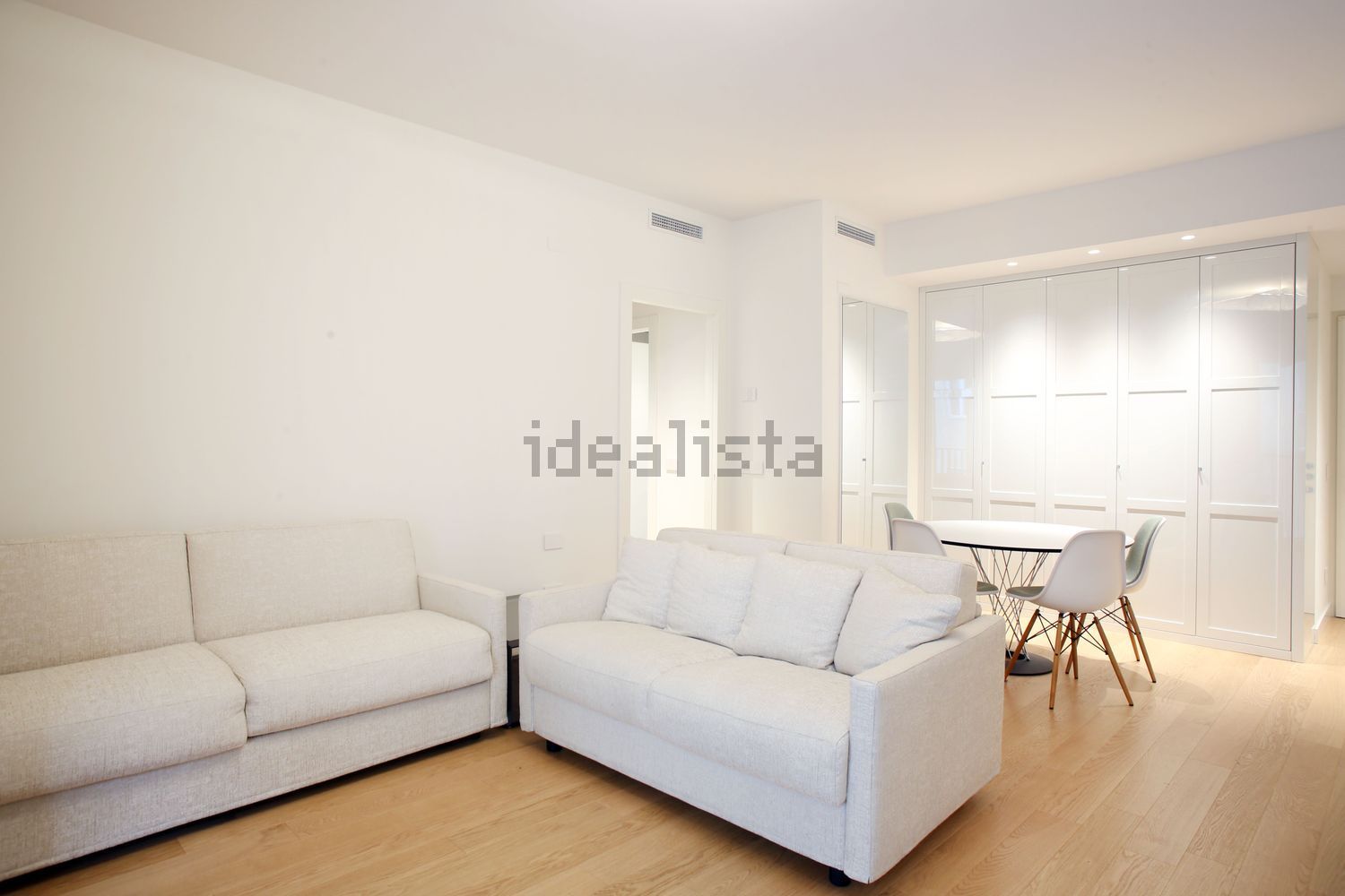 appartamento in vendita a Milano in zona Porta Venezia