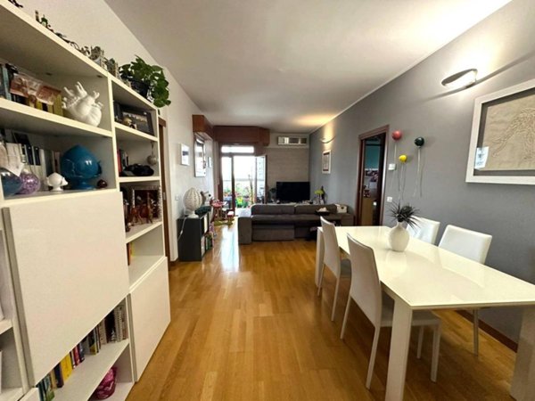 appartamento in vendita a Milano in zona Ronchetto delle Rane