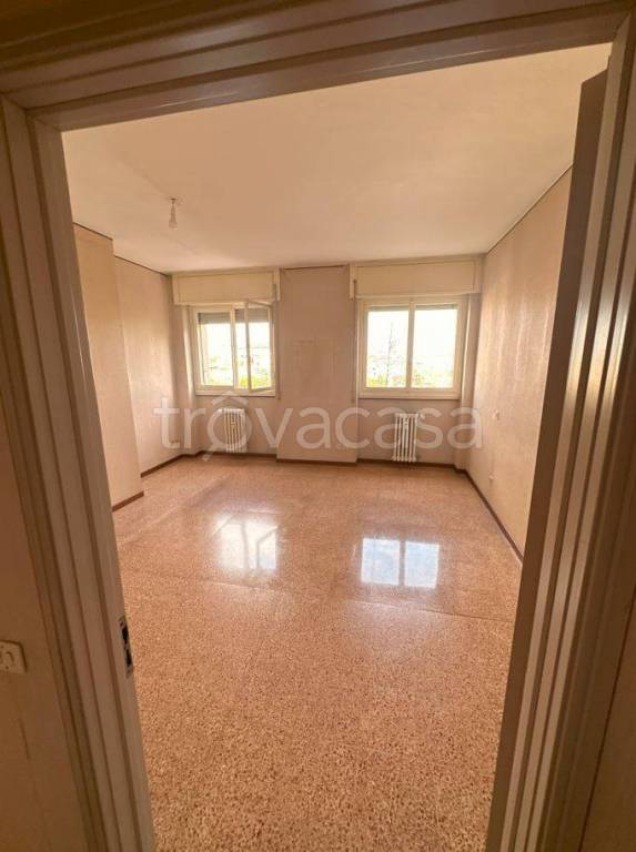 appartamento in vendita a Milano in zona Quarto Cagnino