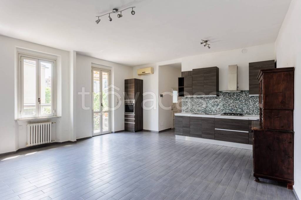 appartamento in vendita a Milano in zona Bruzzano