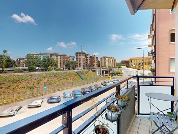 appartamento in vendita a Milano in zona Moncucco