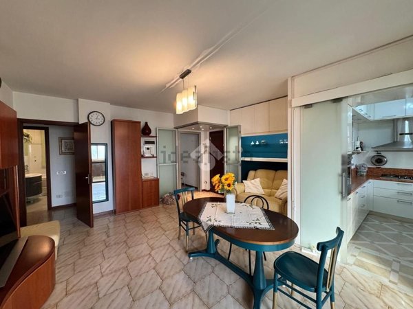 appartamento in vendita a Milano in zona Ronchetto sul Naviglio