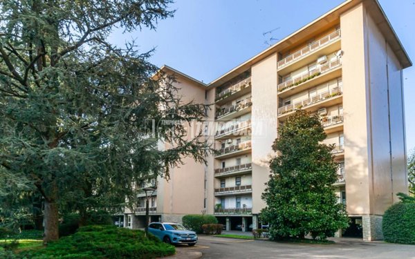 appartamento in vendita a Milano in zona Maggiolina