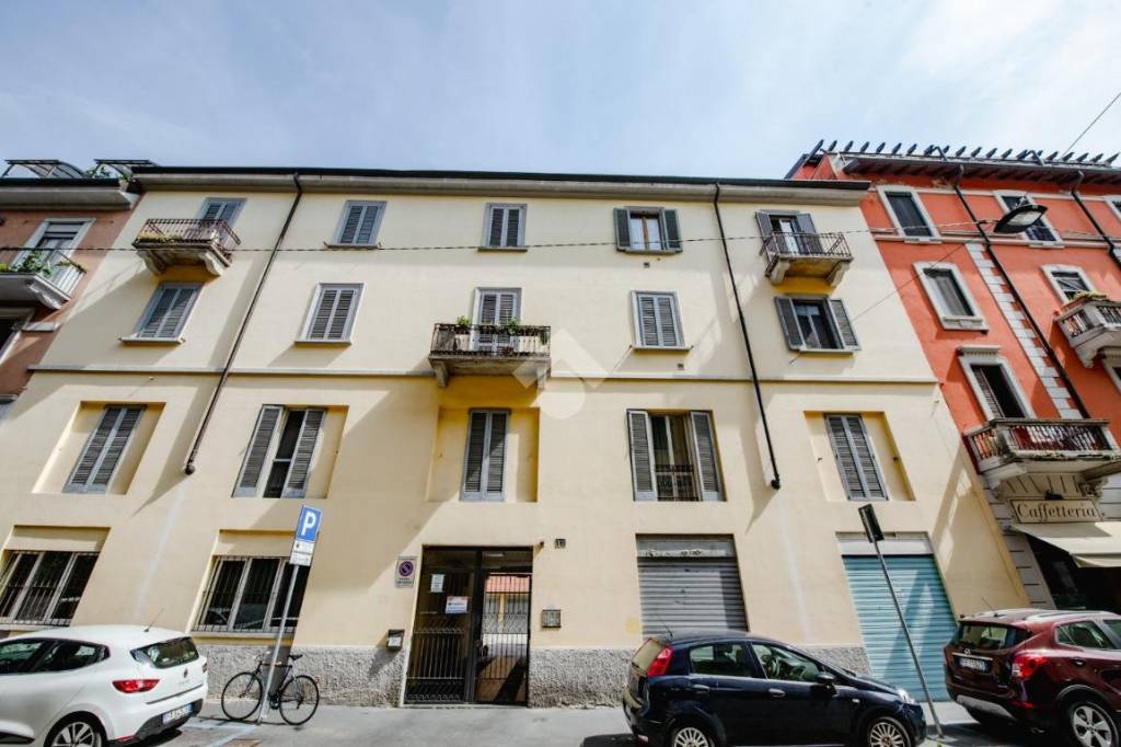 appartamento in vendita a Milano in zona Rogoredo
