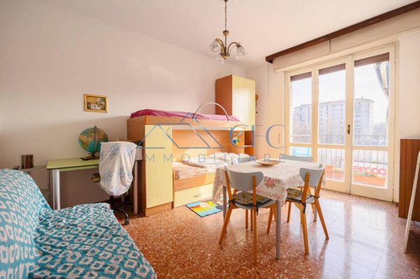 appartamento in vendita a Milano in zona Rottole