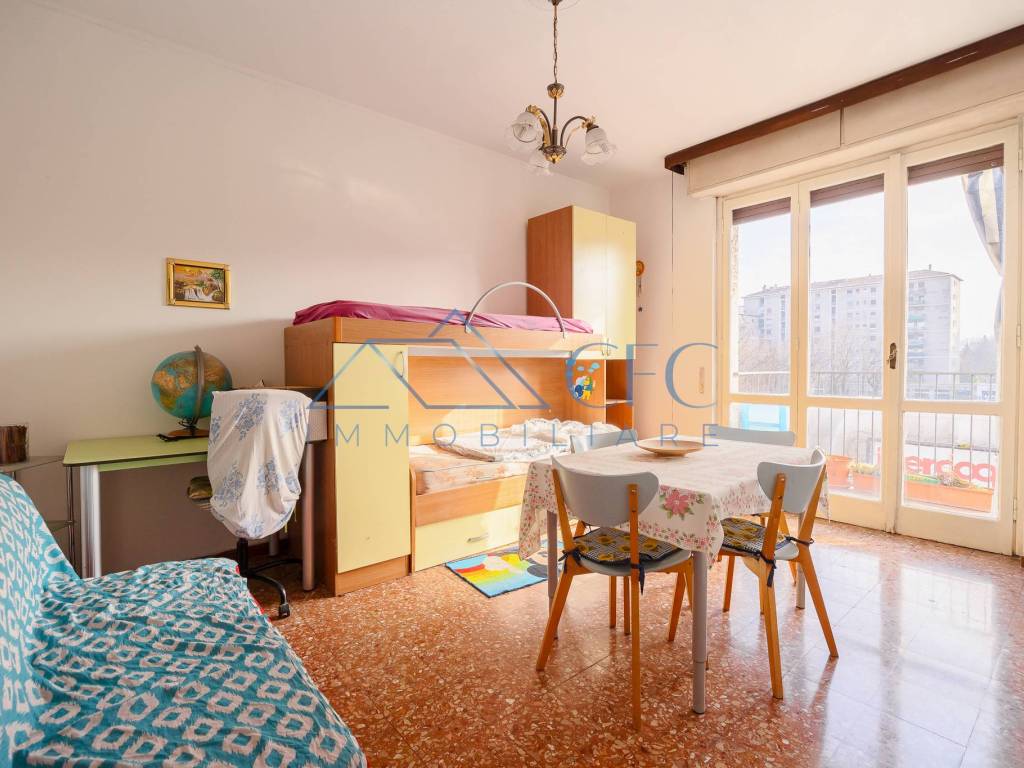 appartamento in vendita a Milano in zona Rottole
