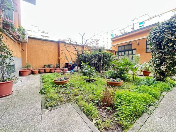 appartamento in vendita a Milano in zona San Siro