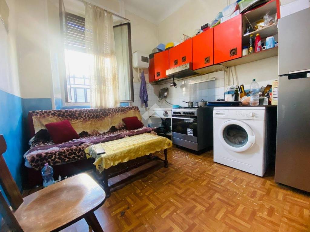 appartamento in vendita a Milano in zona Famagosta