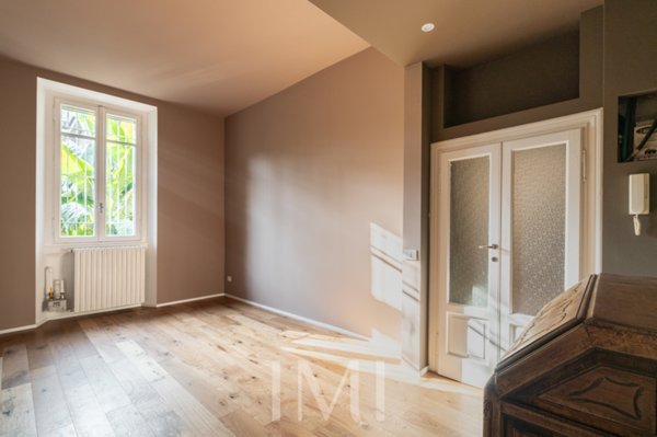 appartamento in vendita a Milano in zona San Cristoforo