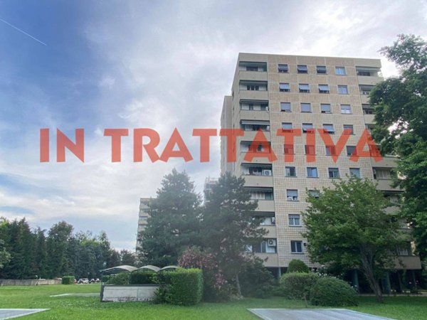 appartamento in vendita a Milano in zona QT8