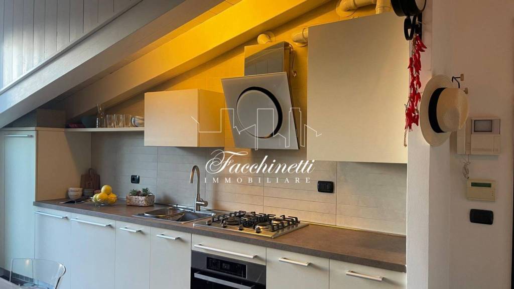 appartamento in vendita a Milano in zona San Siro