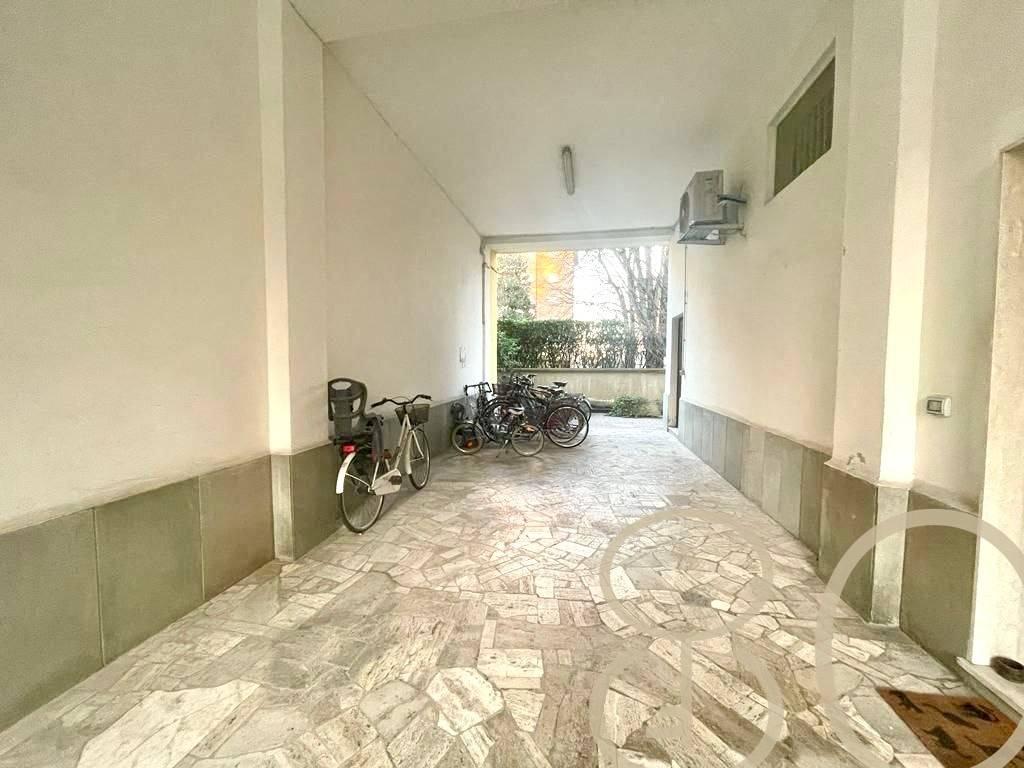 appartamento in vendita a Milano in zona Chiesa Rossa
