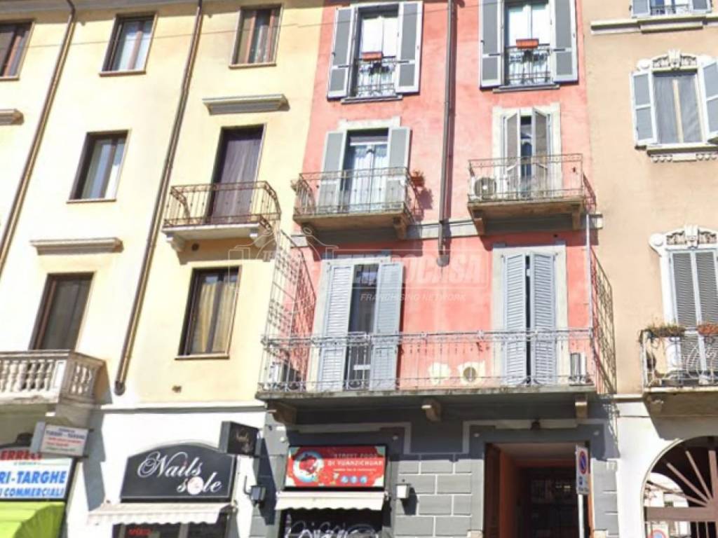 appartamento in vendita a Milano in zona Loreto