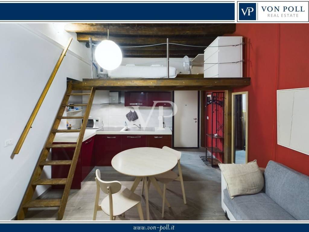 appartamento in vendita a Milano in zona Bocconi