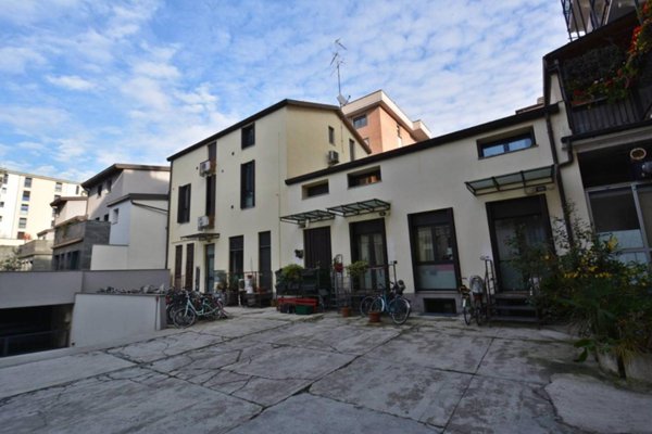 appartamento in vendita a Milano in zona Solari