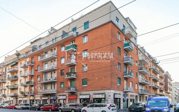 appartamento in vendita a Milano in zona Bovisa