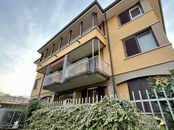 appartamento in vendita a Milano in zona Niguarda