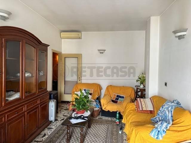 appartamento in vendita a Milano in zona Ronchetto sul Naviglio
