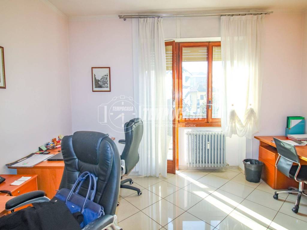 appartamento in vendita a Milano in zona Corvetto