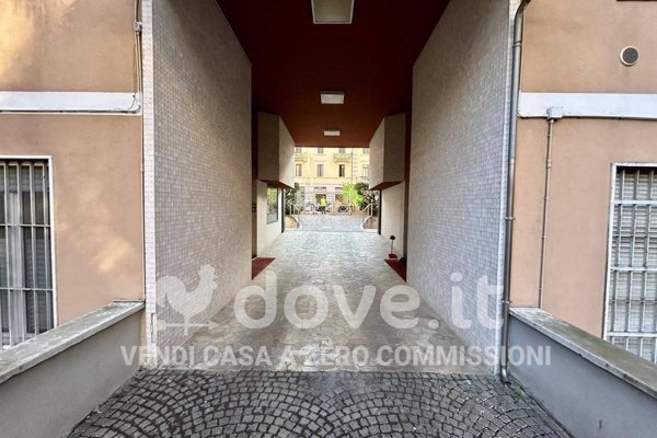 appartamento in vendita a Milano in zona Calvairate