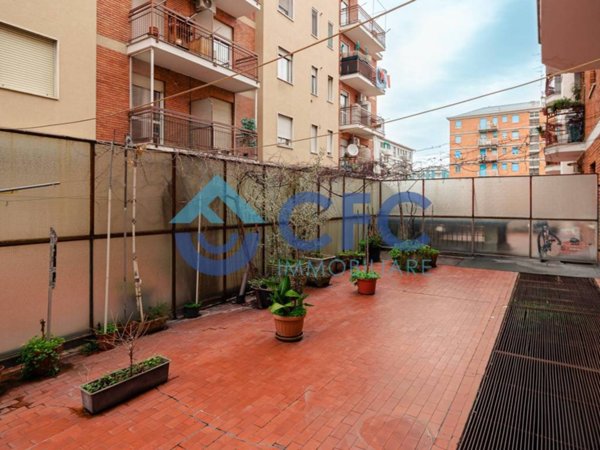 appartamento in vendita a Milano in zona Crescenzago