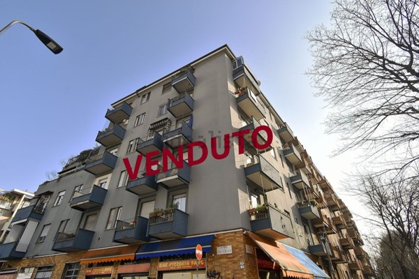 appartamento in vendita a Milano in zona Gorla