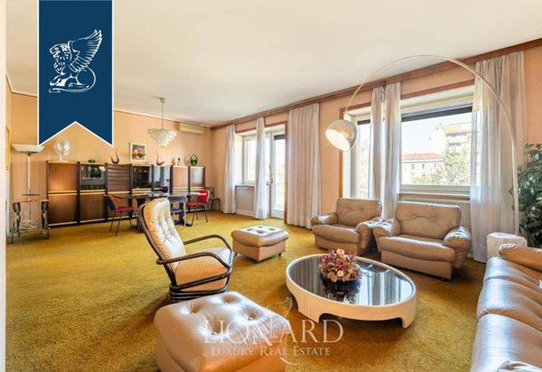 appartamento in vendita a Milano in zona Sempione