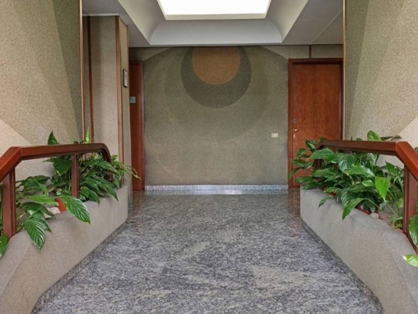 appartamento in vendita a Milano in zona Forlanini