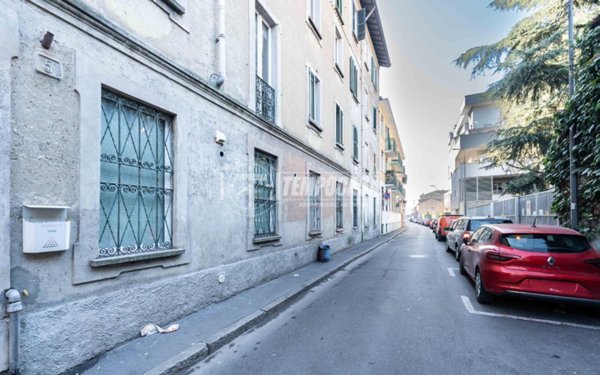 appartamento in vendita a Milano in zona Crescenzago