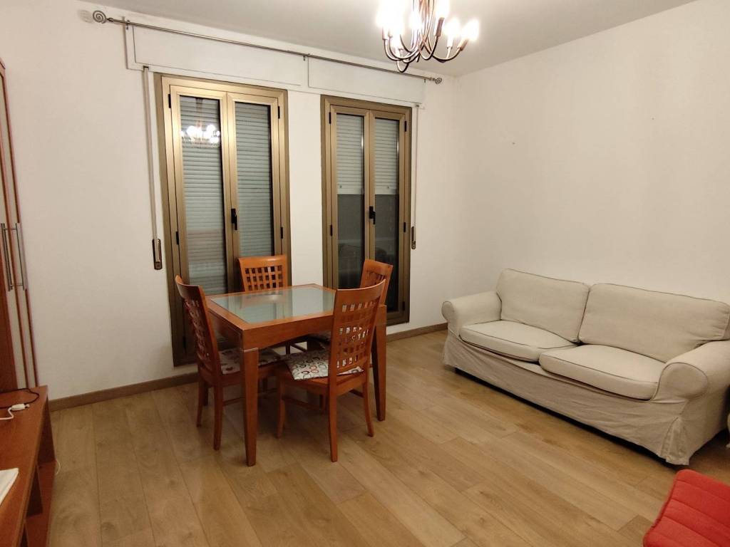 appartamento in vendita a Milano in zona Gratosoglio