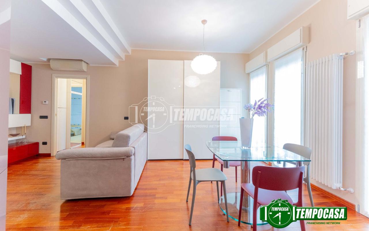 appartamento in vendita a Milano in zona Quarto Cagnino