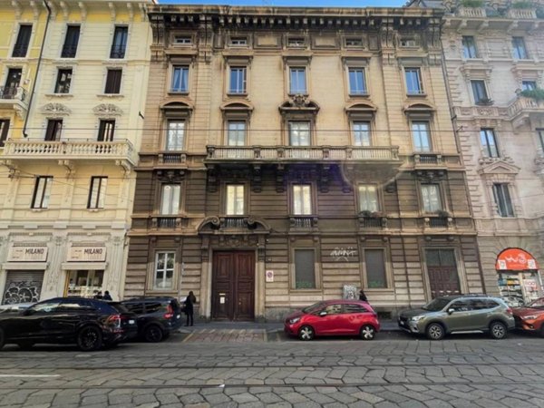 appartamento in vendita a Milano in zona Centro Direzionale